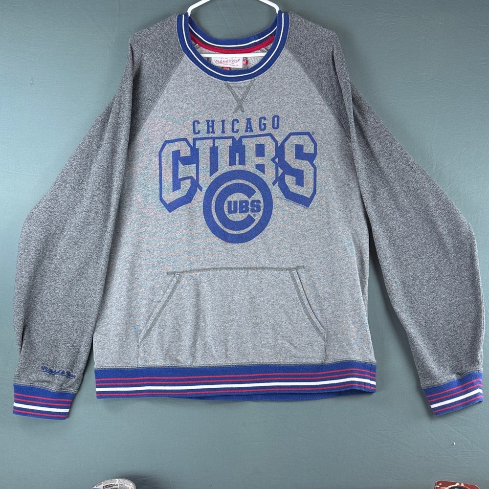 Chicago Cubs Men's Sweater